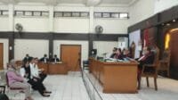 Sopir dan Aspri Anton Setiawan Dihadirkan Langsung Dalam Sidang AKBP Dalizon