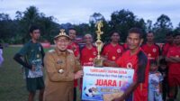 Bupati Tanah Datar Tutup Open Turnamen PSM Old Star Yang Pertama