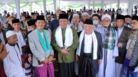 Wali Kota Harnojoyo Sholat Ied Bersama Gubernur Sumsel