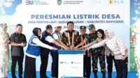 50 Tahun tak Tersentuh Listrik, Deru Resmikan Jaringan Listrik di Desa Saluran