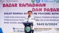 Pj Gubernur Agus Fatoni dan Pj Ketua TP PKK Tyas Fatoni Buka Bazar Ramadhan dan Pasar Murah