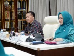 Buka Webinar Tapak Songket, Pj Gubernur Agus Fatoni Ingatkan Orang Tua Agar Mendidik Anak Secara Optimal