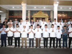 Buka Puasa Bareng Forkopimda, TNI-Polri dan Tokoh Agama, HD: Penting Kita Jaga Ukhuwah dan Keakraban