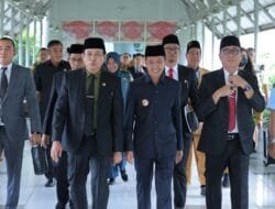 Wali Kota Ratu Dewa Hadiri Rapat Paripurna Penyampaikan Pandangan Umum dari Fraksi – Fraksi