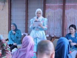 Dewi Sastriani Bersama Febrita Lustia Kunjungi Posyandu Berstandar 6 SPM