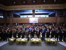 Dari Palembang, Herman Deru Saksikan Momen Bersejarah Pidato Perdana Presiden Prabowo