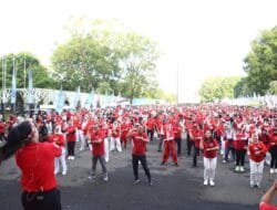 Gubernur Herman Deru Lepas Ribuan Peserta Jalan Santai HUT RI Jadi Wadah Silaturahmi ASN Pemprov Sumsel