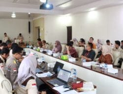 Sekda Apriyadi Pimpin Rapat PKKPR
