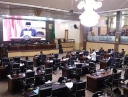 Bupati Toha Sampaikan Jawaban Fraksi, Tegaskan Komitmen Muba Percepat Pembangunan dan Tingkatkan Kesejahteraan