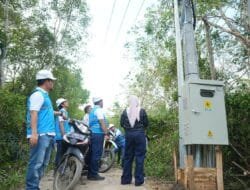 PLN Kawal Listrik Masuk Desa Pedamaran IV, Harapan 1.200 Jiwa di Pesisir Sungai Aur
