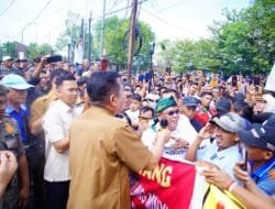 Bupati HM Toha Tohet Jemput Aspirasi Warga dan Siap Surati Pemerintah Pusat