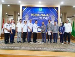 Bupati Toha Terima Sertifikat Desain Jembatan P6 Lalan, Minta Pembangunan Dipercepat