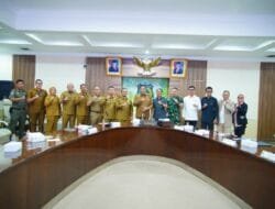Bupati Muba Pimpin Rapat. Bersama Forkopimda Bahas Tindak Lanjut Aspirasi Legalisasi Penyulingan Minyak Rakya