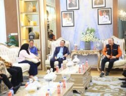 Didata Langsung BPS, Cik Ujang Beri Contoh Warga Sumsel Sukseskan Sensus Ekonomi 2026