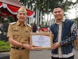 Bank Sampah Mitra PLN Raih Penghargaan Pemkot Palembang, Program Bayar SPP dengan Sampah Bantu 153 Siswa