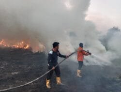 Dua Lokasi Karhutbunla di Serasan Jaya Berhasil Dipadamkan, BPBD Muba Imbau Warga Waspada
