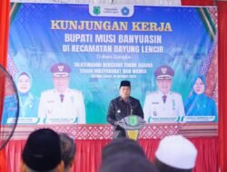 Bupati Toha Turun Langsung ke Bayung Lencir, Serap Aspirasi Warga dan Salurkan Bantuan Sembako